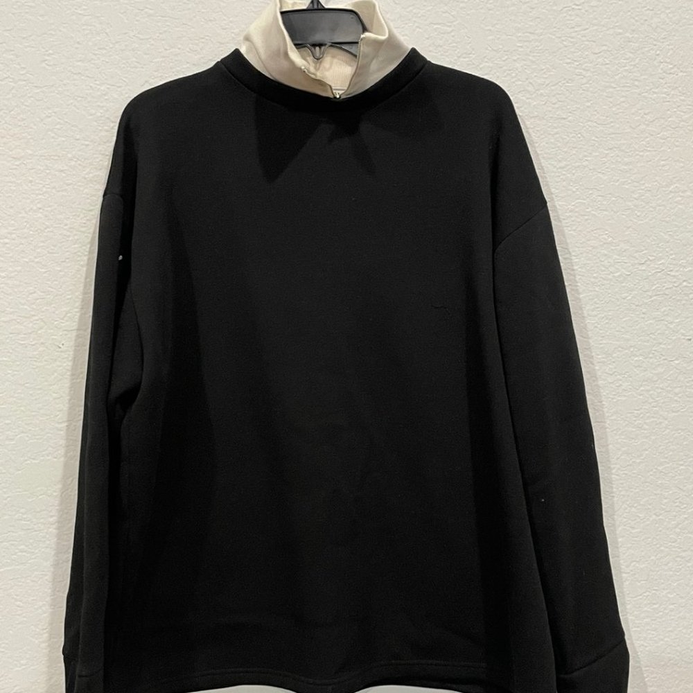 AOTT mockneck attached collar neck sweatshirt